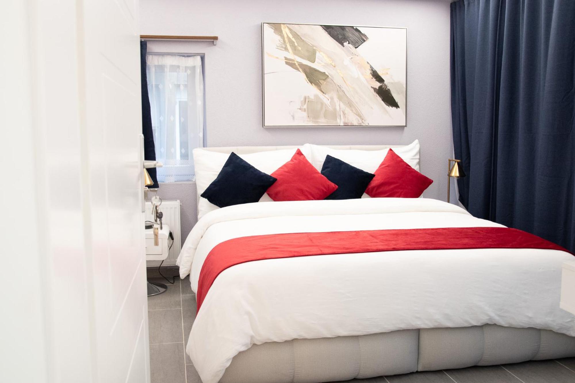 Guest Rooms Diamant Biel/Bienne Exterior photo